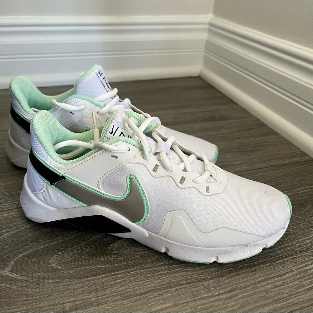 Nike Trainers - Picture 8 of 8
